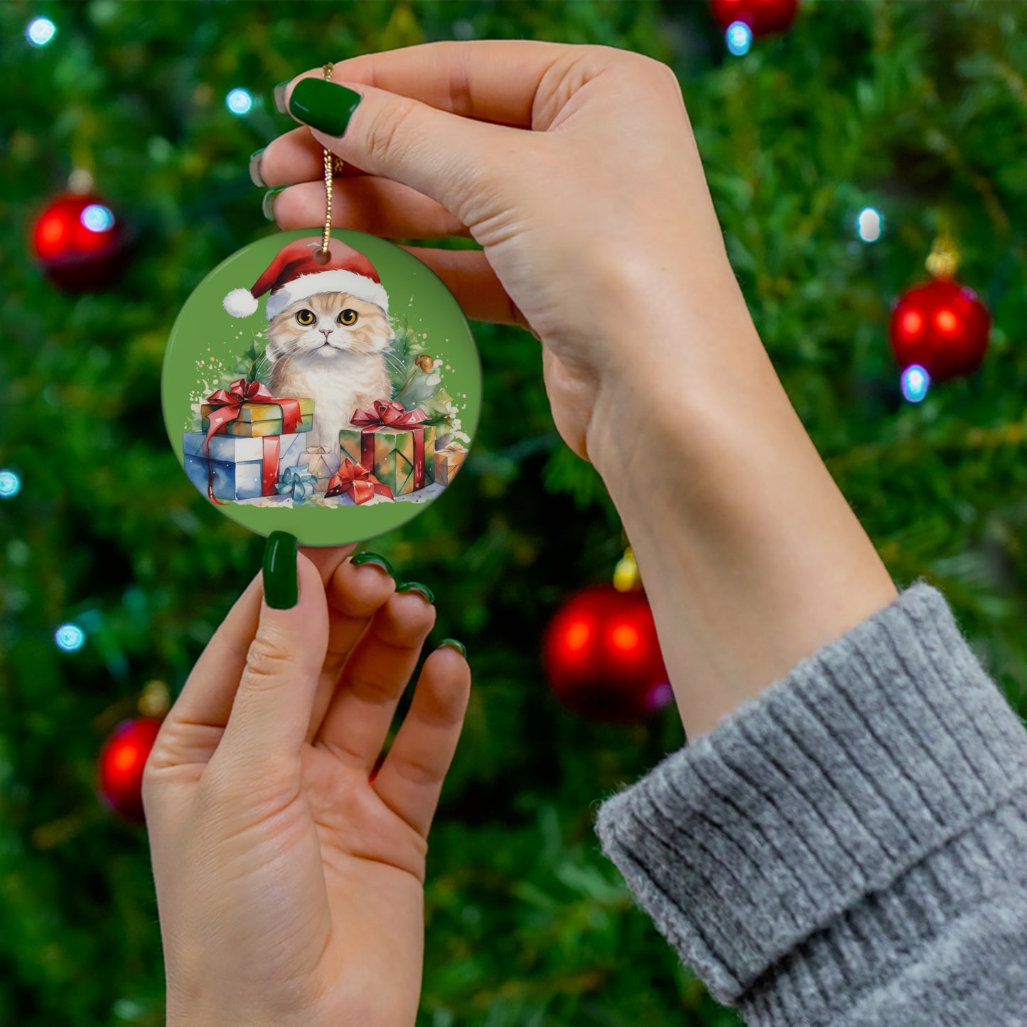 Ceramic Ornament - Christmas Cat      Item #2832187