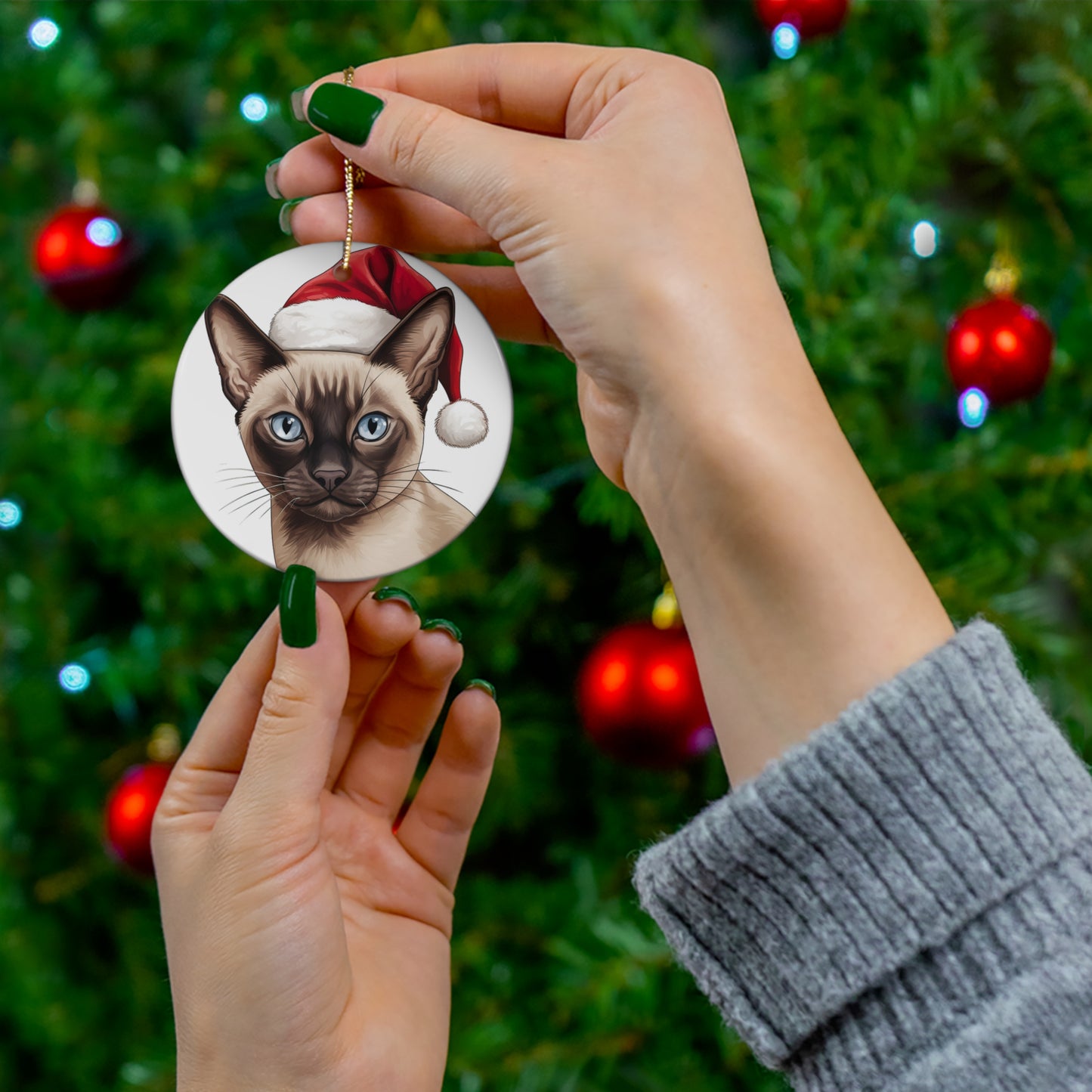 Ceramic Ornament - Tonkinese Cat With Santa Hat      Item #7050682