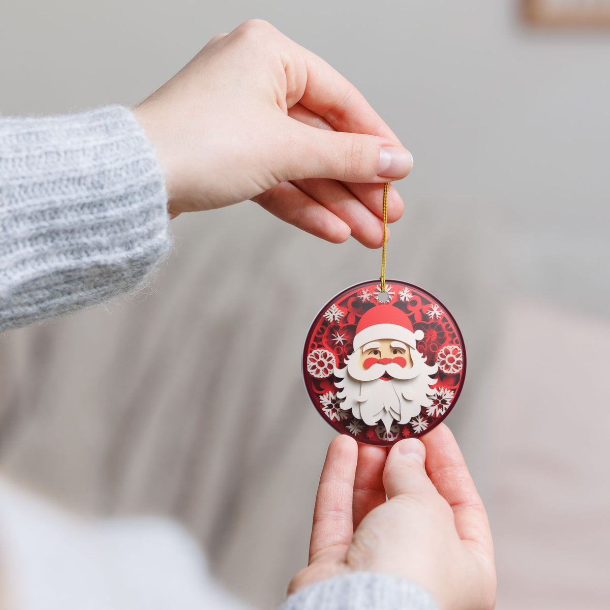 Santa Claus Christmas Ceramic Ornament    Item #977102