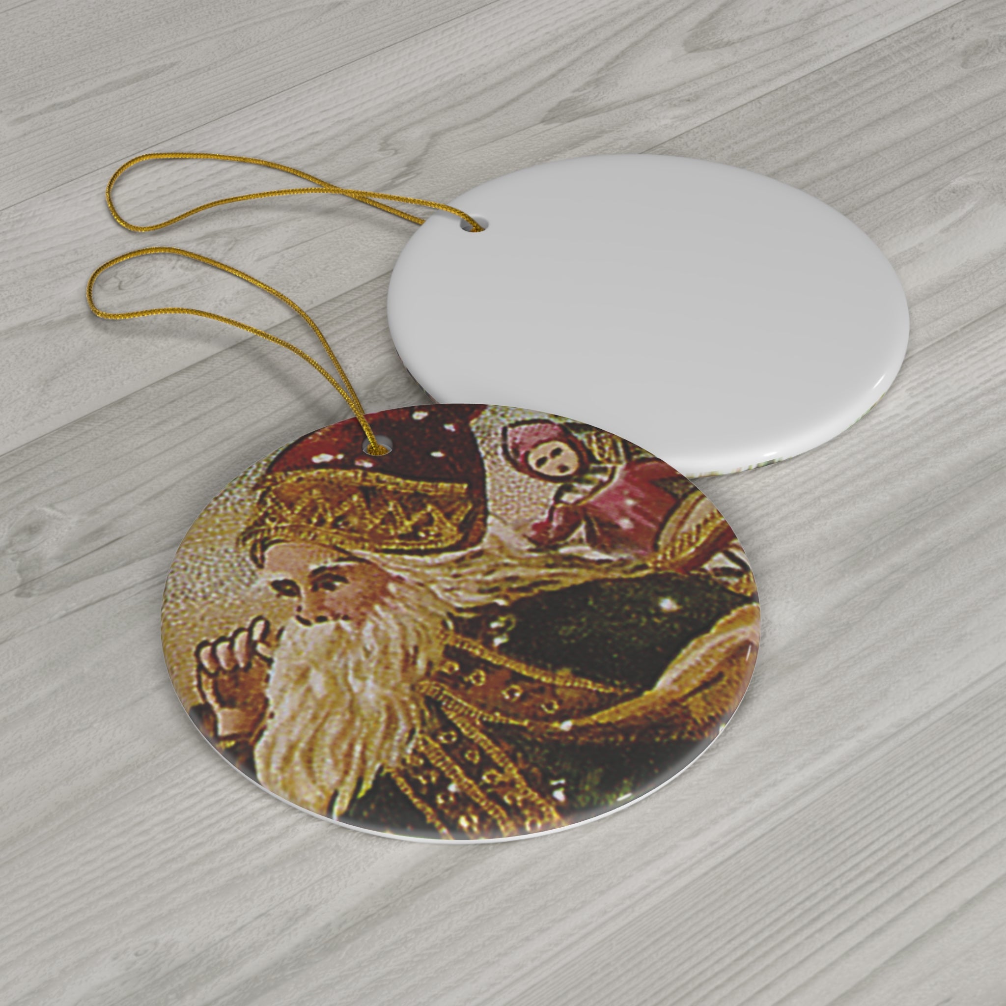 Santa Ceramic Disc Ornament            Item #7028064