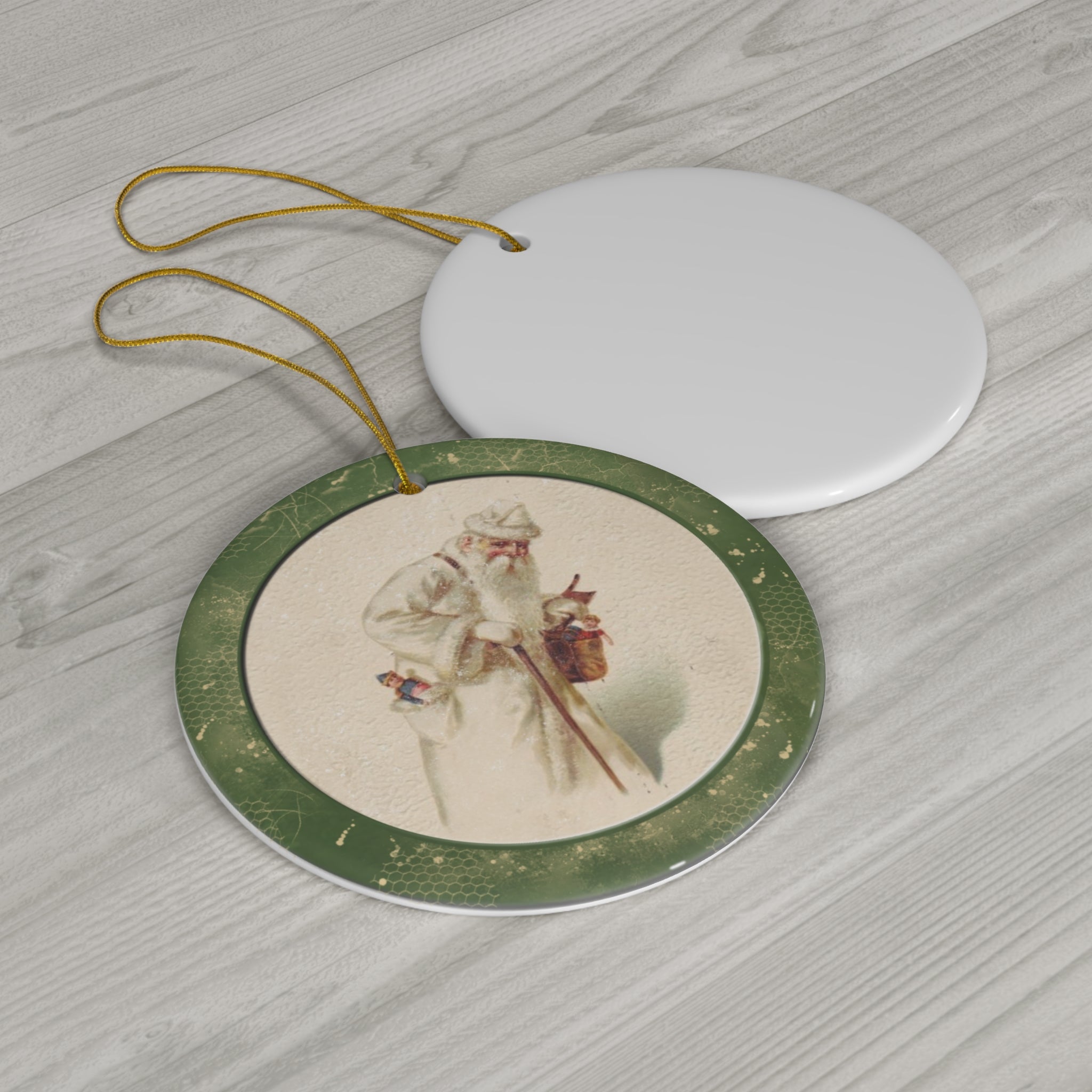 Santa Ceramic Disc Ornament         Item #924685