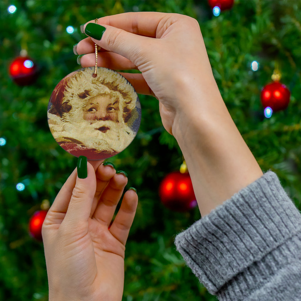 Santa Ceramic Disc Ornament        Item #718005