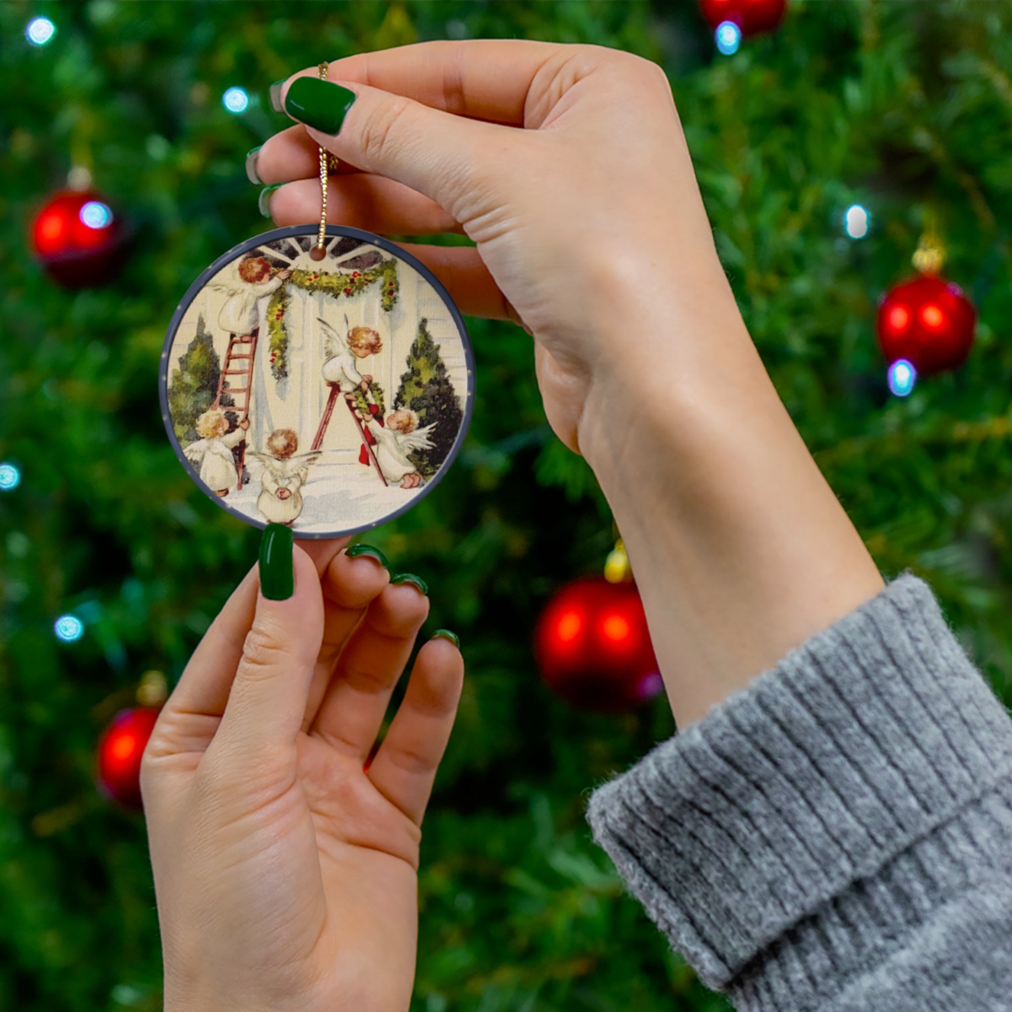 Christmas Scene Ceramic Disc Ornament          Item #8043825