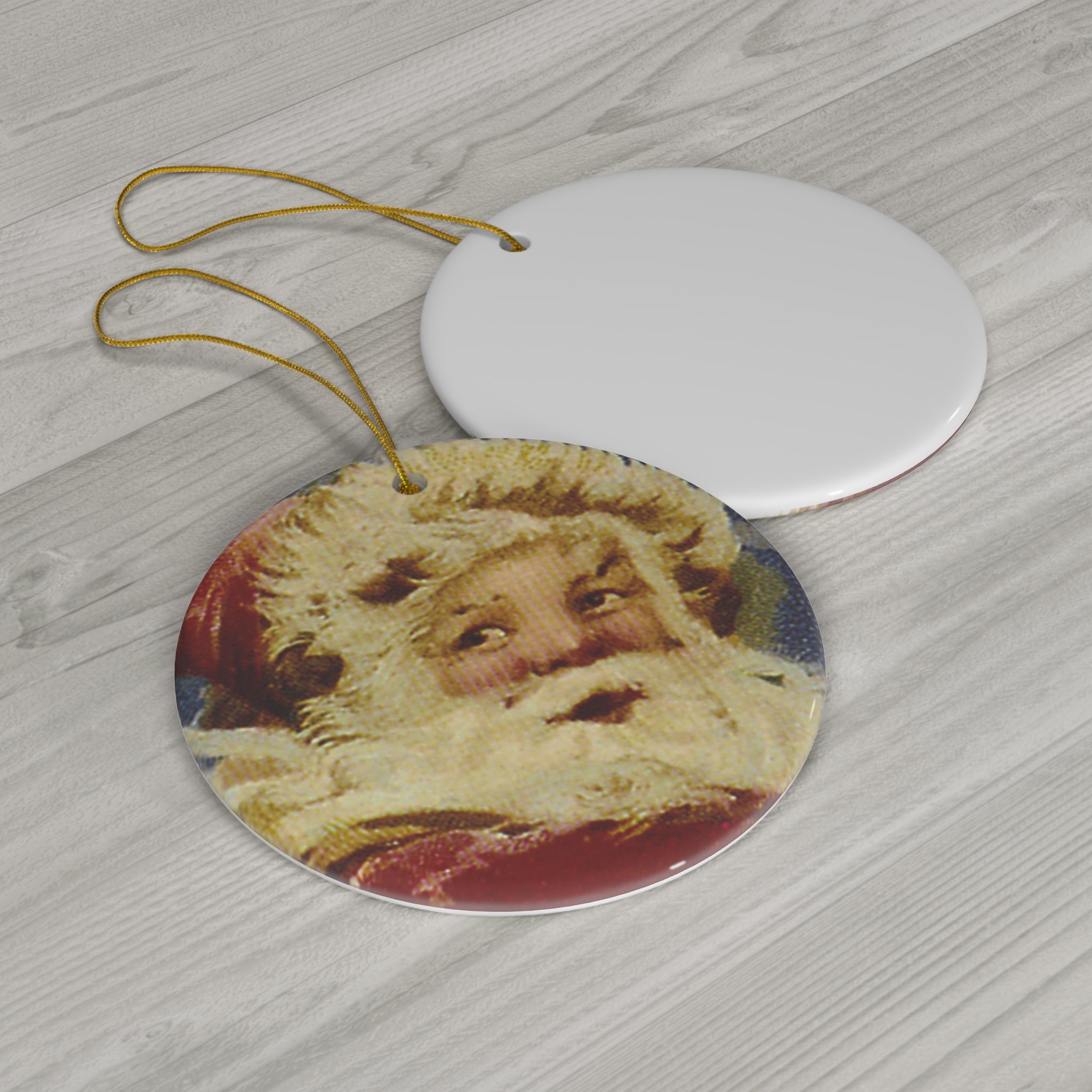Santa Ceramic Disc Ornament        Item #718005