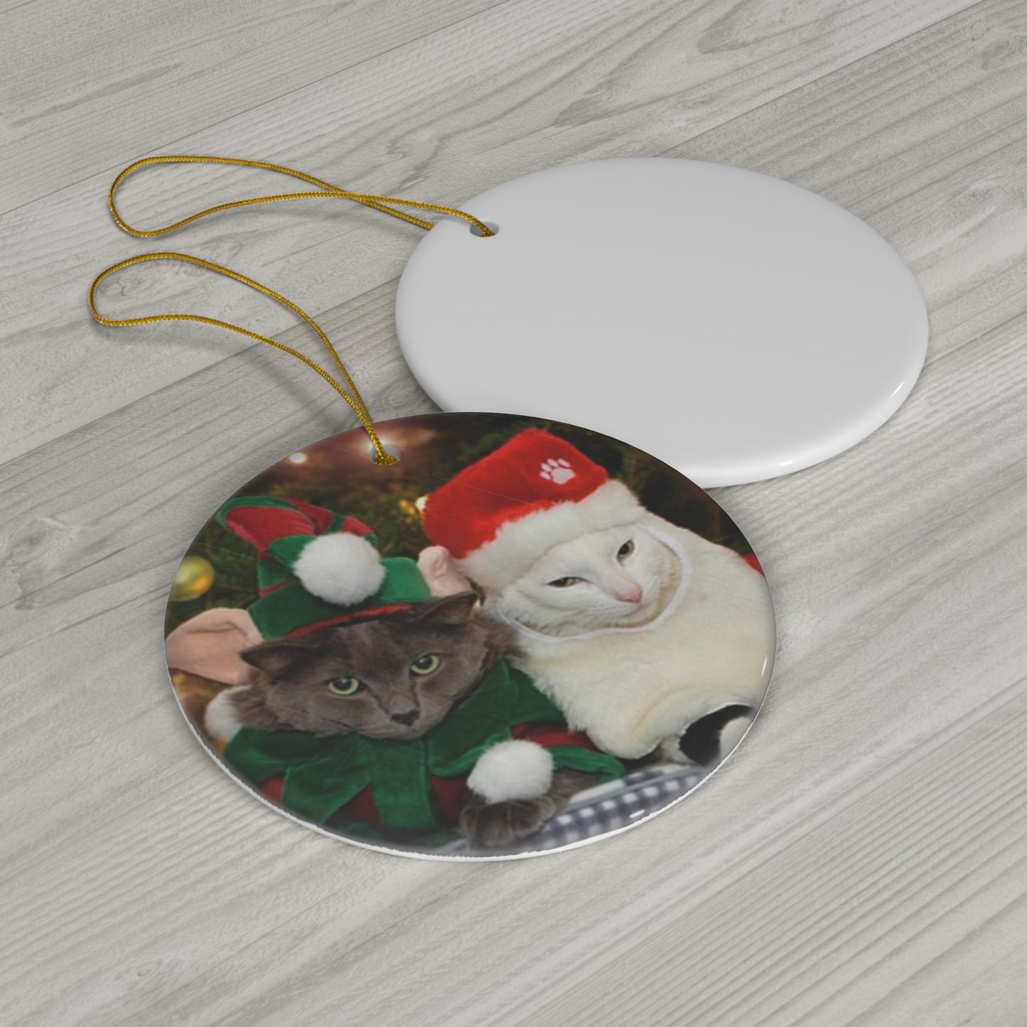 Christmas Cat Ceramic Disc Ornament        Item #7521685